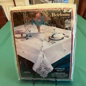 Tessile Battenburg Lace Cotton Tablecloth with 4 Napkins - White Oval 84” x 66”